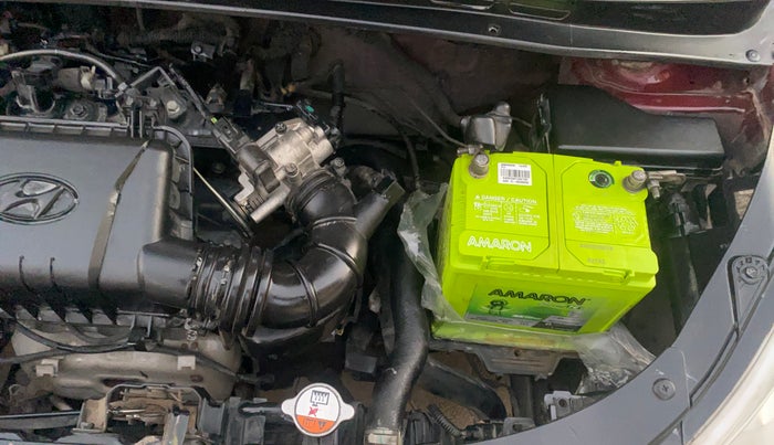 2016 Hyundai i10 SPORTZ 1.1, Petrol, Manual, 36,455 km, Engine View - Left