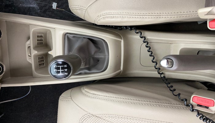 2021 Maruti Ertiga ZXI SHVS, Petrol, Manual, 20,062 km, Gear Lever