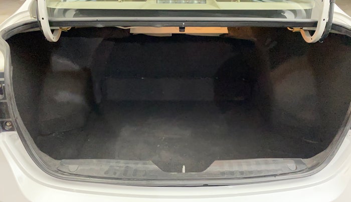 2021 Maruti Ciaz ZETA 1.5 SHVS MT PETROL, Petrol, Manual, 72,376 km, Boot Inside