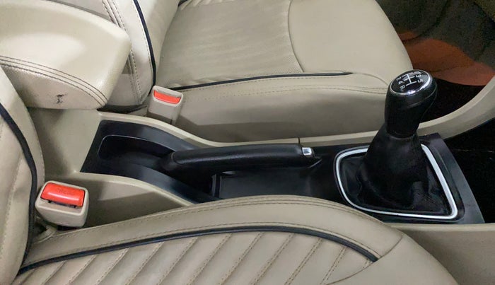 2021 Maruti Ciaz ZETA 1.5 SHVS MT PETROL, Petrol, Manual, 72,376 km, Gear Lever
