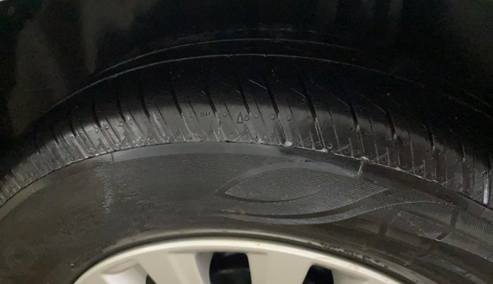 2021 Maruti Ciaz ZETA 1.5 SHVS MT PETROL, Petrol, Manual, 72,376 km, Left Rear Tyre Tread