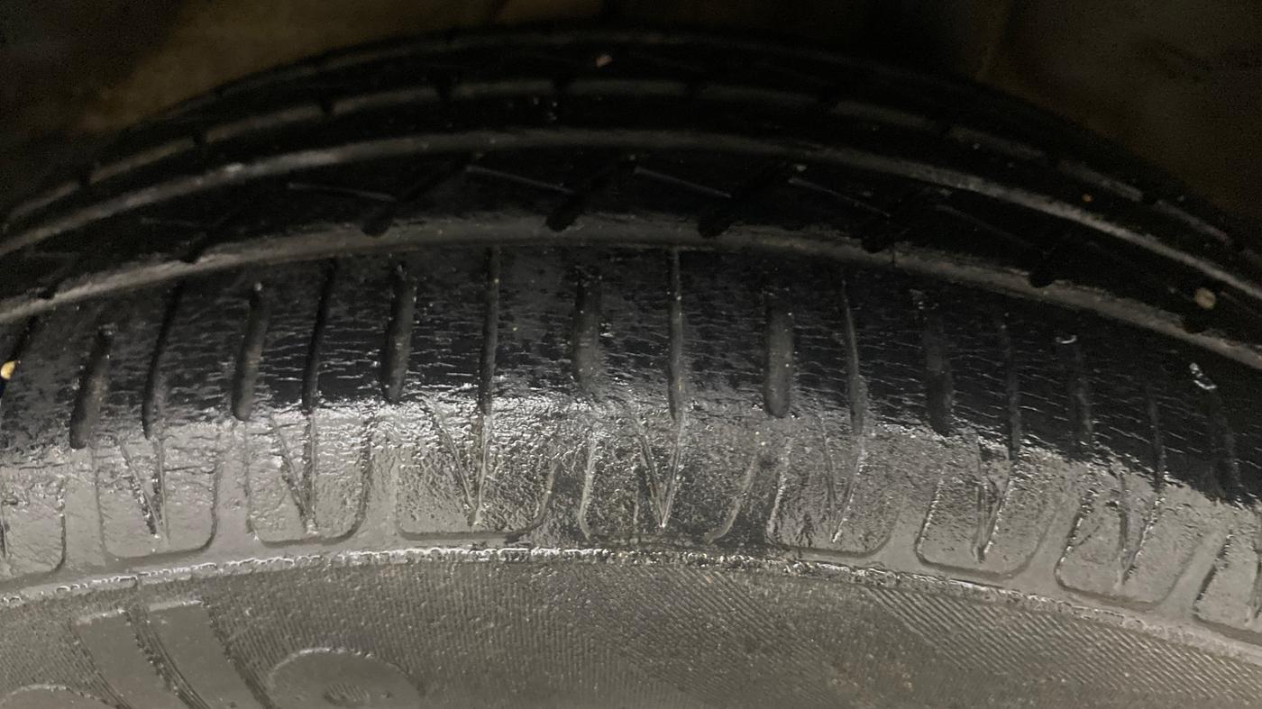 2019 Honda Amaze 1.5L I-DTEC V CVT, Diesel, Automatic, 1,12,428 km, Left Rear Tyre Tread