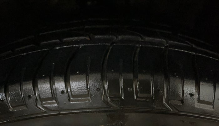 2019 Hyundai Creta SX (O) 1.6 PETROL, Petrol, Manual, 36,038 km, Right Front Tyre Tread