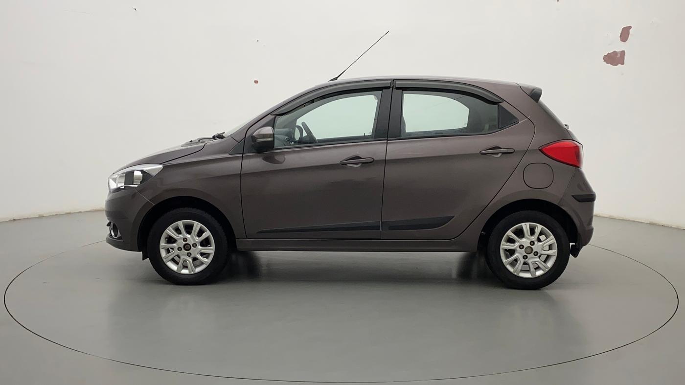 2017 Tata Tiago XZA PETROL, Petrol, Automatic, 15,905 km, Left Side
