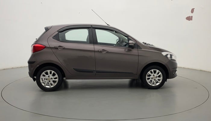 2017 Tata Tiago XZA PETROL, Petrol, Automatic, 15,905 km, Right Side