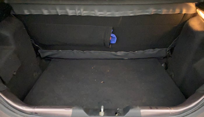2017 Tata Tiago XZA PETROL, Petrol, Automatic, 15,905 km, Boot Inside