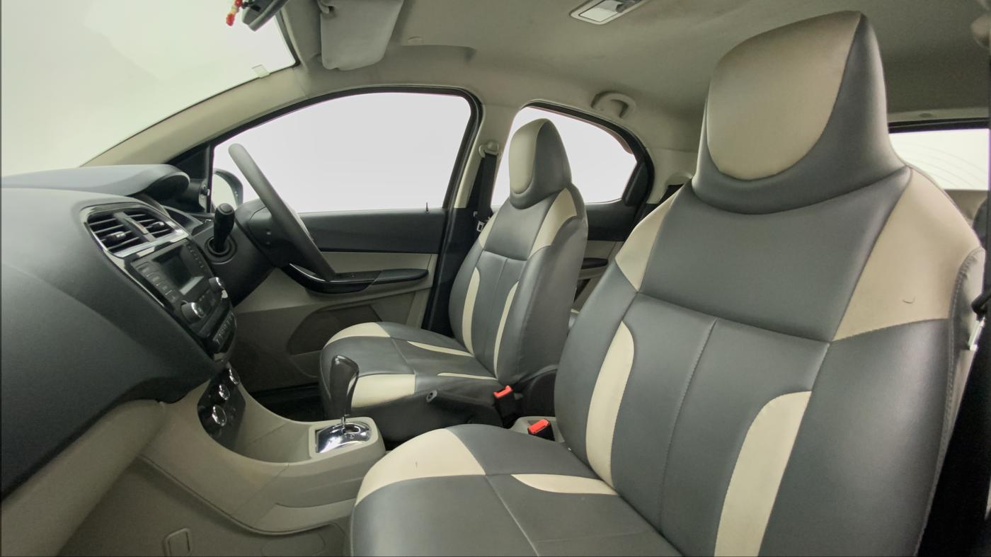 2017 Tata Tiago XZA PETROL, Petrol, Automatic, 15,905 km, Right Side Front Door Cabin
