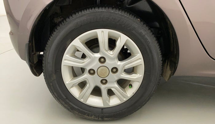 2017 Tata Tiago XZA PETROL, Petrol, Automatic, 15,905 km, Right Rear Wheel