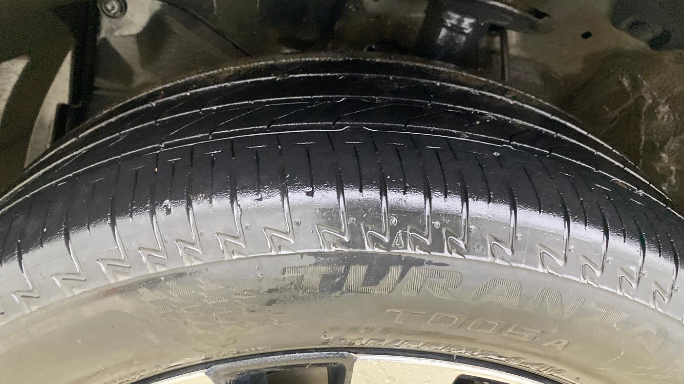 2023 Honda ELEVATE VX MT, Petrol, Manual, 47,122 km, Left Front Tyre Tread