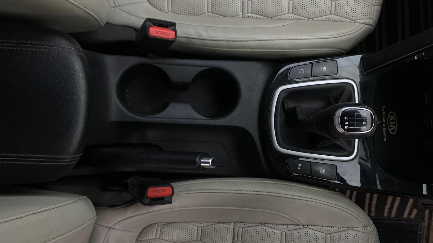 2019 KIA SELTOS HTX PLUS 1.5 DIESEL, Diesel, Manual, 1,33,909 km, Gear Lever