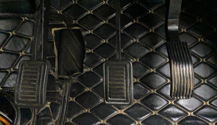 2019 Mahindra Thar CRDE 4X4 BS IV, Diesel, Manual, 37,813 km, Pedals