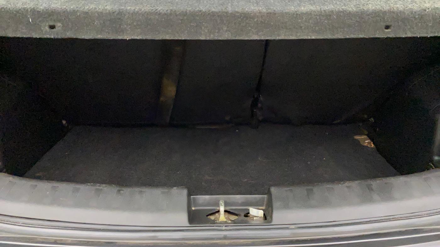 2016 Maruti Swift VXI, Petrol, Manual, 38,973 km, Boot Inside