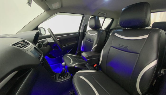 2016 Maruti Swift VXI, Petrol, Manual, 38,973 km, Right Side Front Door Cabin