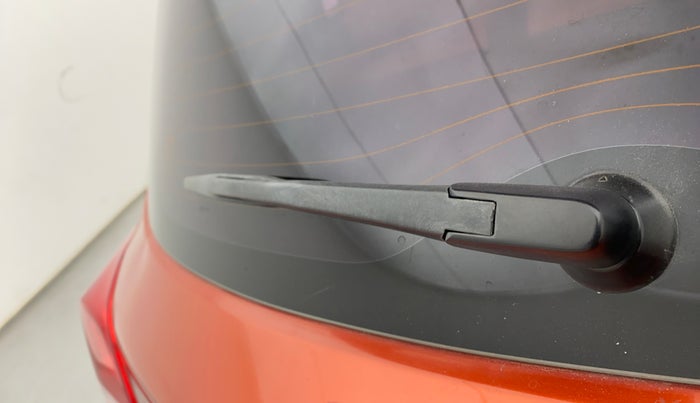 2018 Maruti Swift ZDI AMT, Diesel, Automatic, 1,11,240 km, Rear Wiper