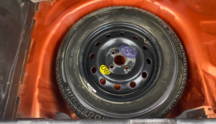 2018 Maruti Swift ZDI AMT, Diesel, Automatic, 1,11,240 km, Spare Tyre