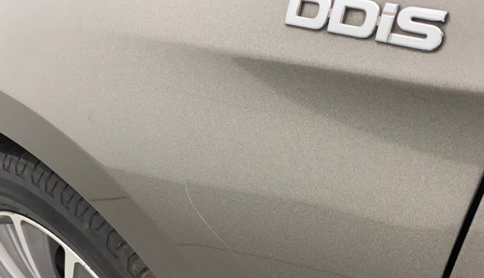 2019 Maruti Ciaz ALPHA DIESEL 1.5, Diesel, Manual, 1,22,864 km, Left fender - Minor scratches