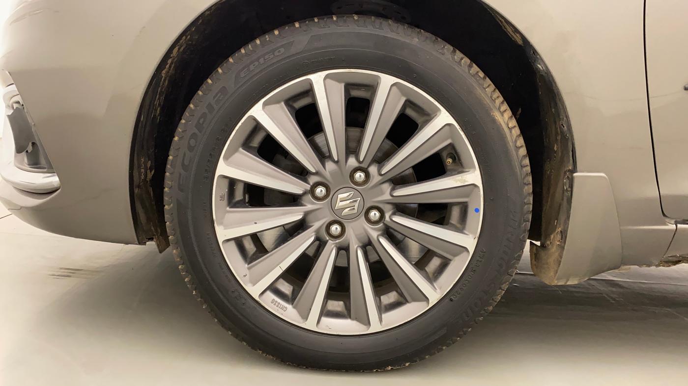 2019 Maruti Ciaz ALPHA DIESEL 1.5, Diesel, Manual, 1,22,864 km, Left Front Wheel