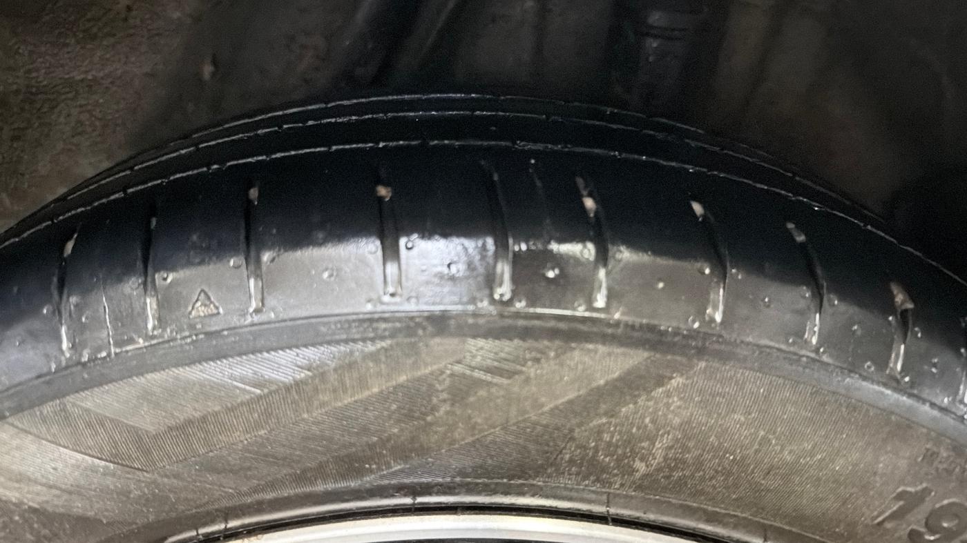 2022 Honda City ZX HYBRID, Hybrid, Automatic, 98,804 km, Left Rear Tyre Tread
