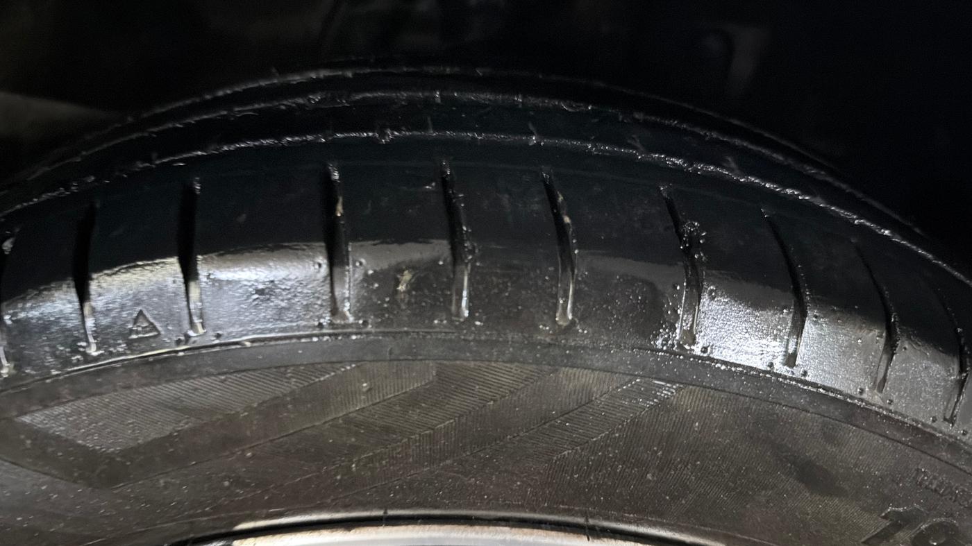 2022 Honda City ZX HYBRID, Hybrid, Automatic, 98,804 km, Right Front Tyre Tread
