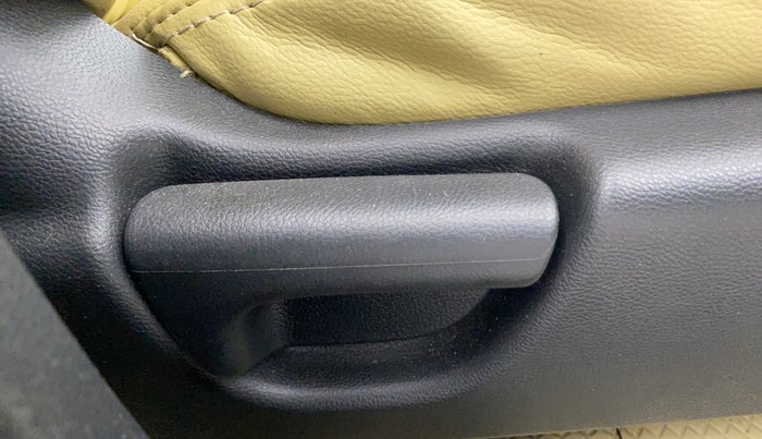 2018 Honda City 1.5L I-VTEC V MT, Petrol, Manual, 75,000 km, Driver Side Adjustment Panel