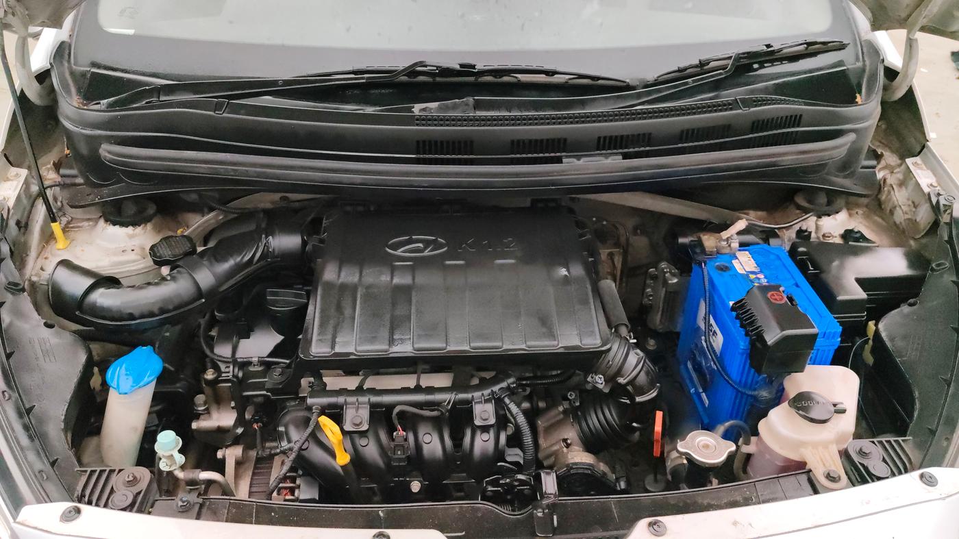 2018 Hyundai Xcent S AT 1.2, Petrol, Automatic, 41,498 km, Engine View
