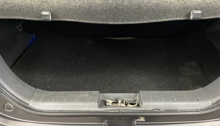 2014 Maruti Alto 800 LXI, Petrol, Manual, 26,335 km, Boot Inside
