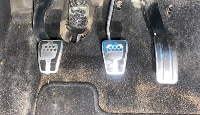 2018 Ford Ecosport TITANIUM + 1.5L DIESEL, Diesel, Manual, 1,32,691 km, Pedals