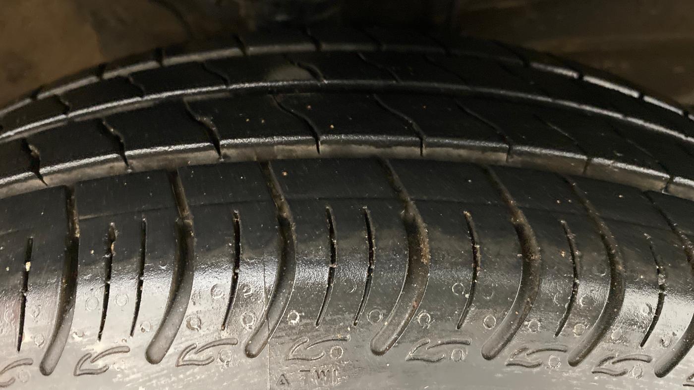 2022 Maruti S PRESSO VXI PLUS, Petrol, Manual, 11,380 km, Right Front Tyre Tread