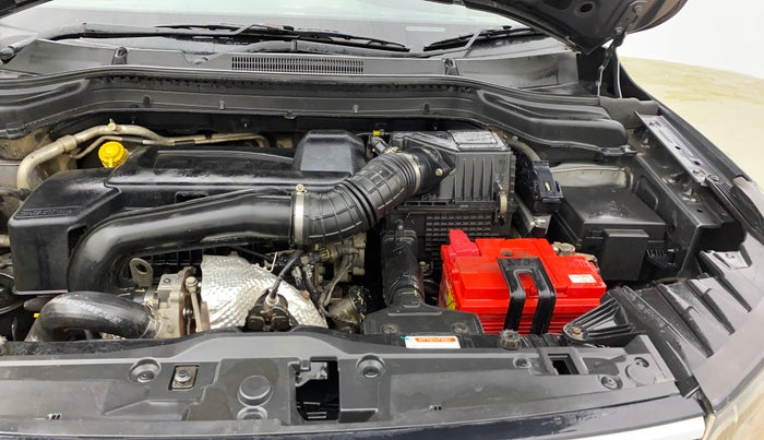 2021 Mahindra XUV300 W6 1.5 Diesel, Diesel, Manual, 62,329 km, Engine View - Left