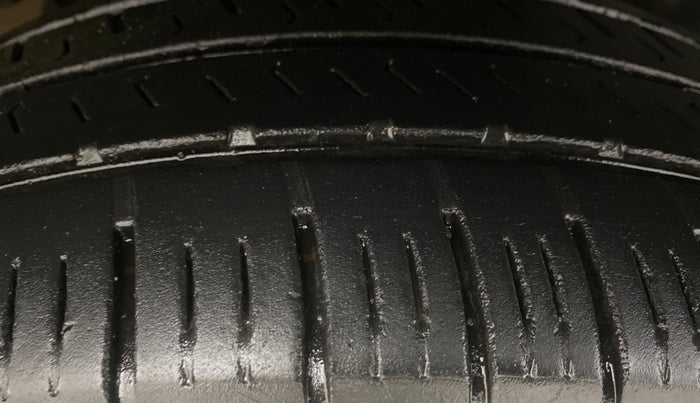 2021 KIA SELTOS HTK PLUS 1.5 DIESEL, Diesel, Manual, 1,20,355 km, Right Rear Tyre Tread