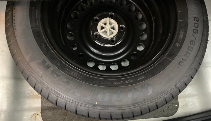 2021 KIA SELTOS HTK PLUS 1.5 DIESEL, Diesel, Manual, 1,20,355 km, Spare Tyre