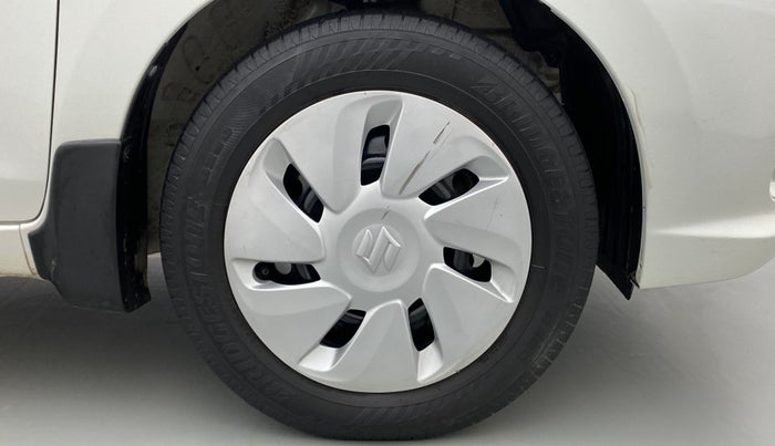 2015 Maruti Celerio VXI AMT, Petrol, Automatic, 85,354 km, Right Front Wheel