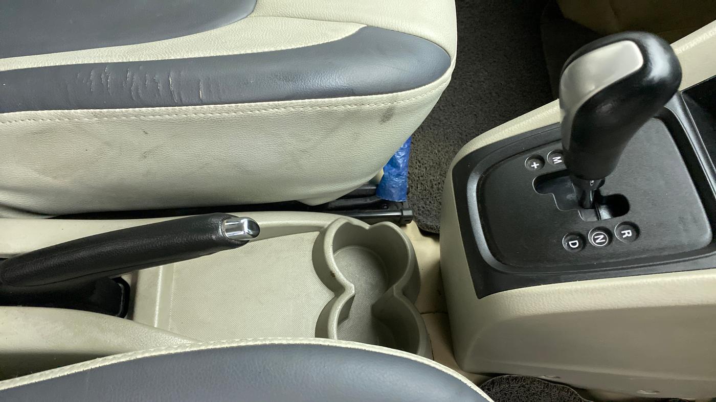 2015 Maruti Celerio VXI AMT, Petrol, Automatic, 85,354 km, Gear Lever
