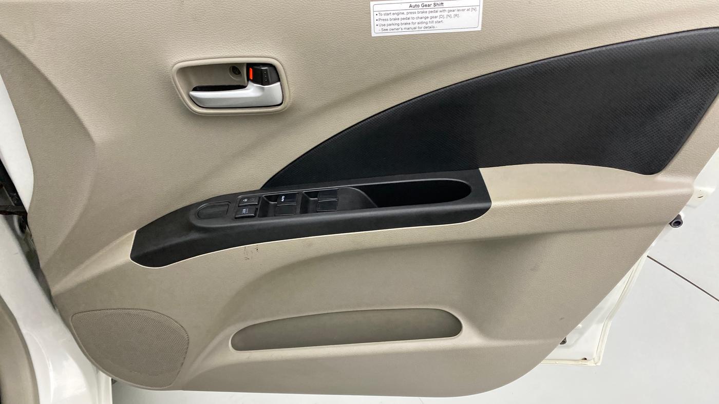 2015 Maruti Celerio VXI AMT, Petrol, Automatic, 85,354 km, Driver Side Door Panels Control