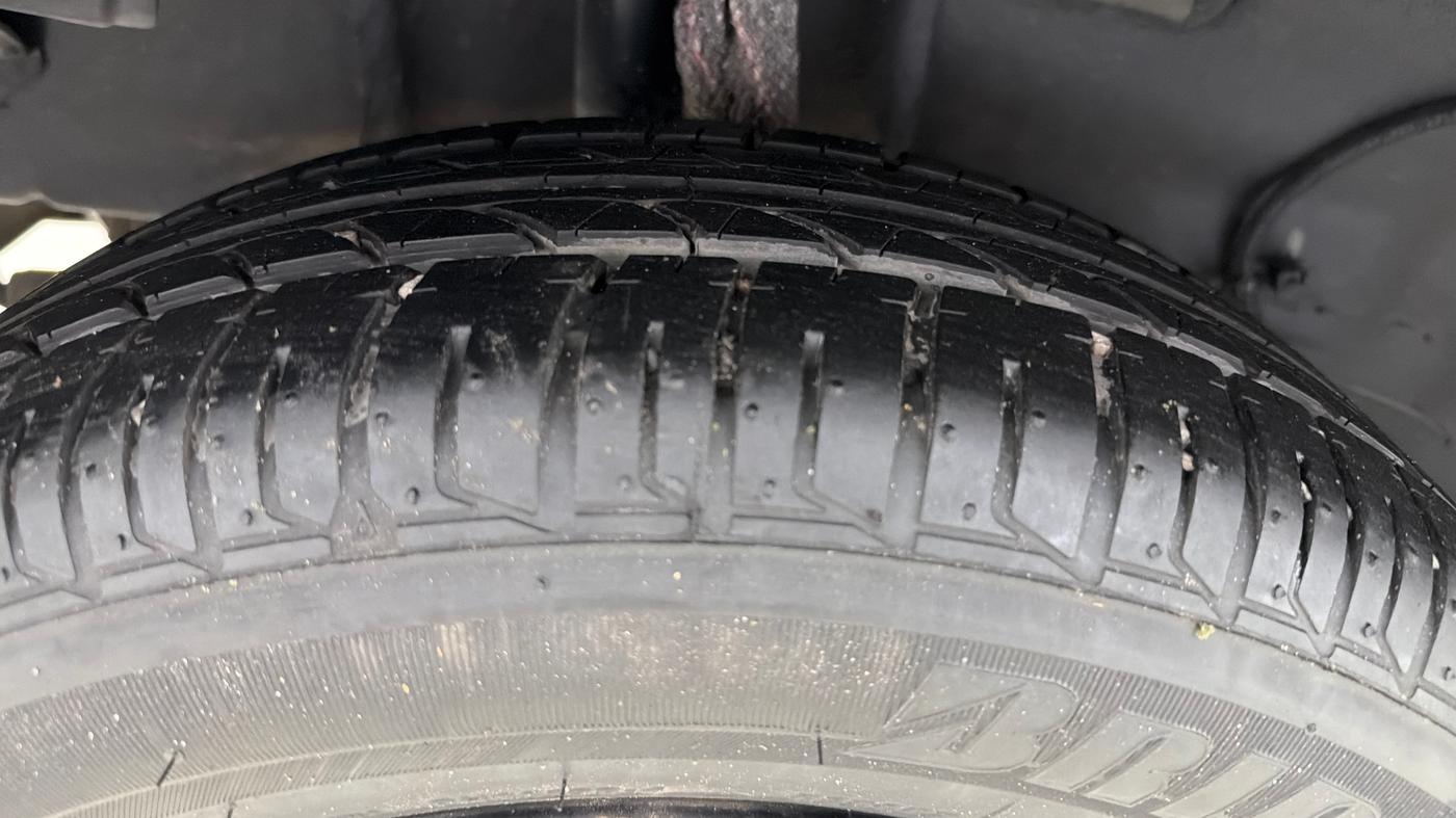 2023 Tata Tiago XT (O) PETROL, Petrol, Manual, 26,120 km, Right Rear Tyre Tread