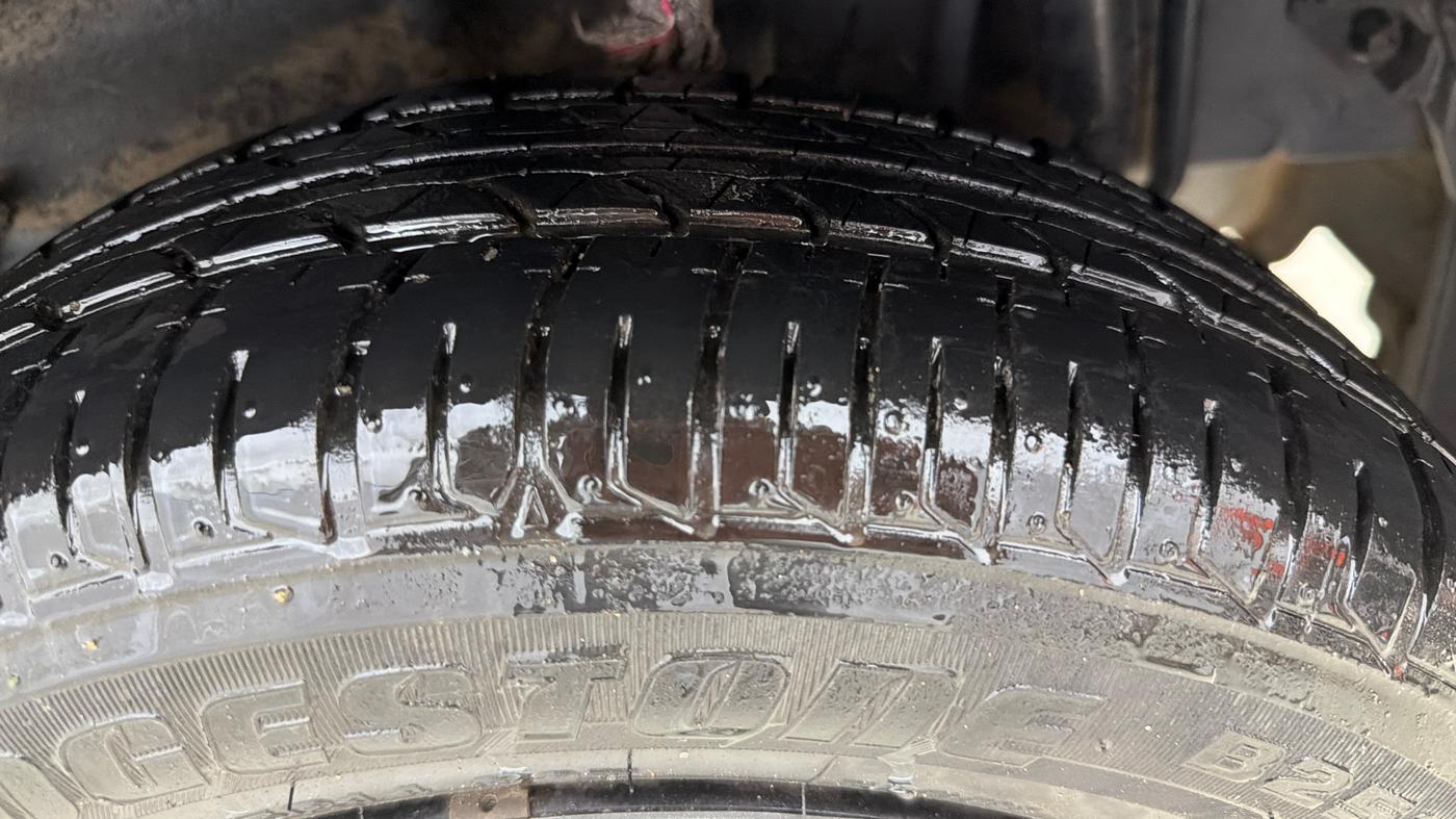 2023 Tata Tiago XT (O) PETROL, Petrol, Manual, 26,120 km, Left Rear Tyre Tread