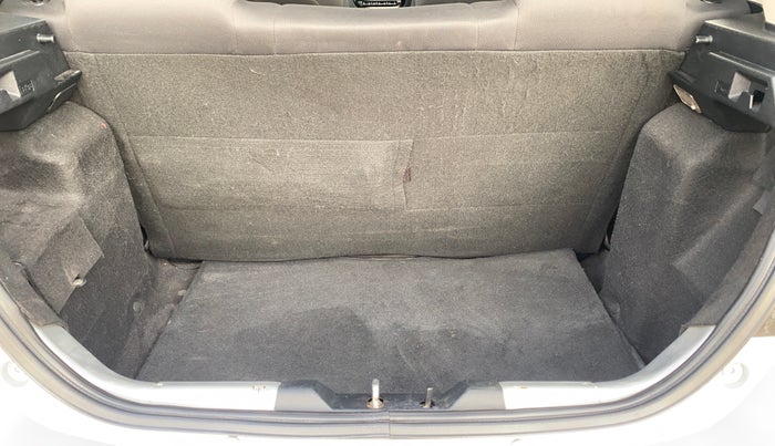 2016 Tata Tiago XZ PETROL, Petrol, Manual, 65,373 km, Boot Inside