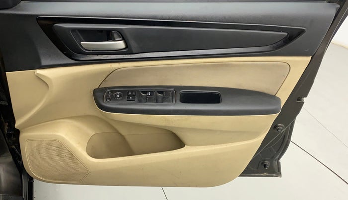 2019 Honda Amaze 1.5L I-DTEC S CVT, Diesel, Automatic, 75,586 km, Driver Side Door Panels Control