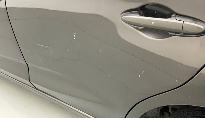 2019 Honda Amaze 1.5L I-DTEC S CVT, Diesel, Automatic, 75,586 km, Rear left door - Slightly dented