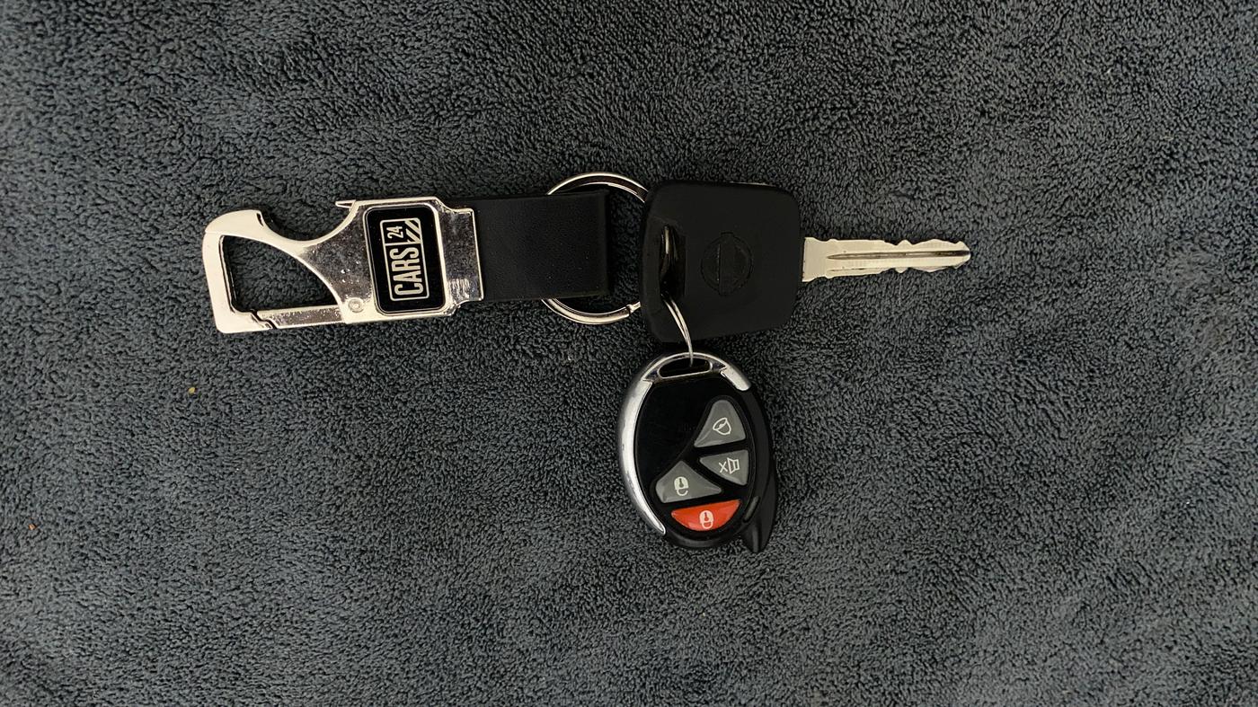 2021 Nissan MAGNITE XE, Petrol, Manual, 29,058 km, Key Close Up