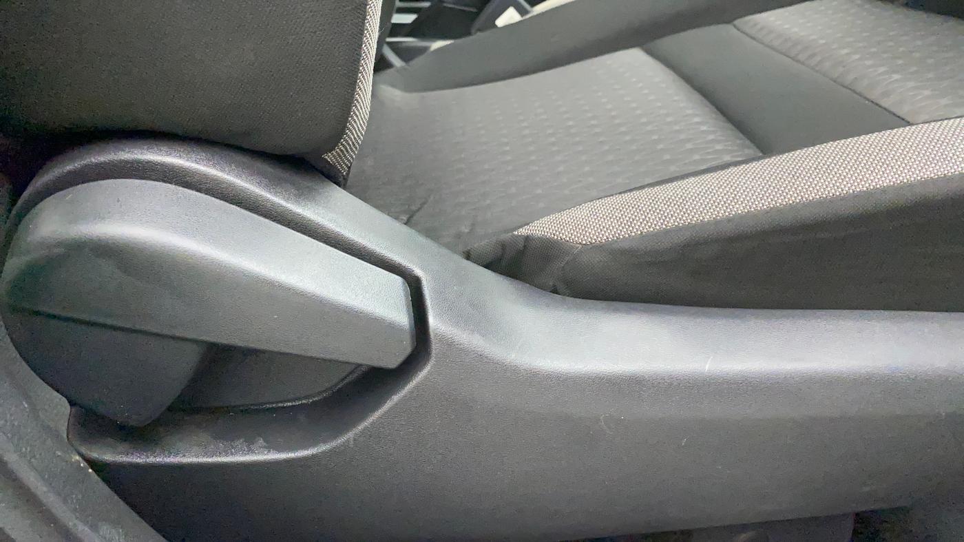 2021 Nissan MAGNITE XE, Petrol, Manual, 29,058 km, Driver Side Adjustment Panel
