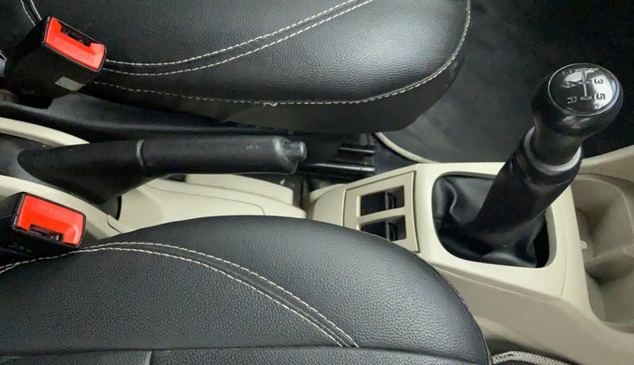 2019 Maruti Alto LXI, Petrol, Manual, 51,602 km, Gear Lever