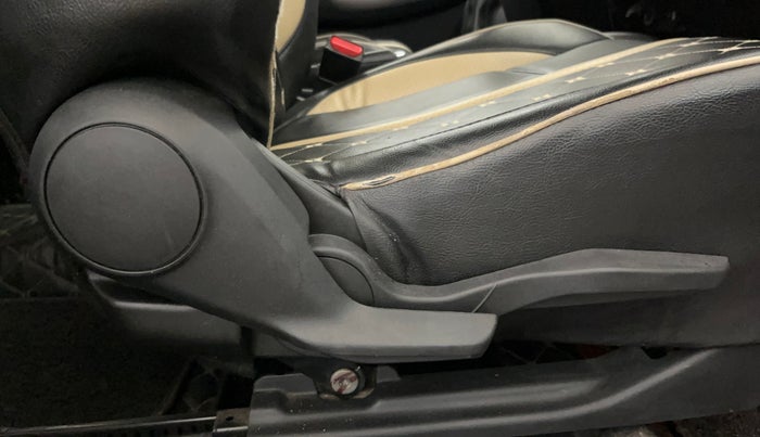 2019 Maruti Baleno ZETA PETROL 1.2, Petrol, Manual, 47,024 km, Driver Side Adjustment Panel