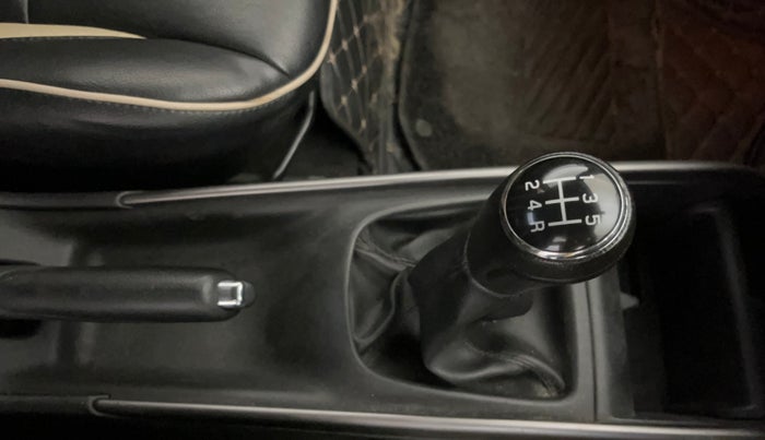 2019 Maruti Baleno ZETA PETROL 1.2, Petrol, Manual, 47,024 km, Gear Lever