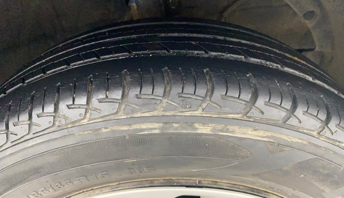 2017 Maruti Baleno DELTA 1.2 K12, Petrol, Manual, 34,929 km, Right Front Tyre Tread