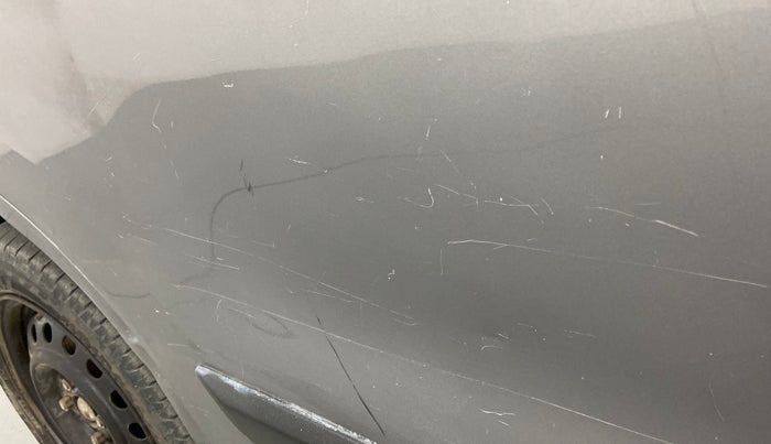 2013 Maruti Wagon R 1.0 VXI, Petrol, Manual, 89,791 km, Right rear door - Minor scratches