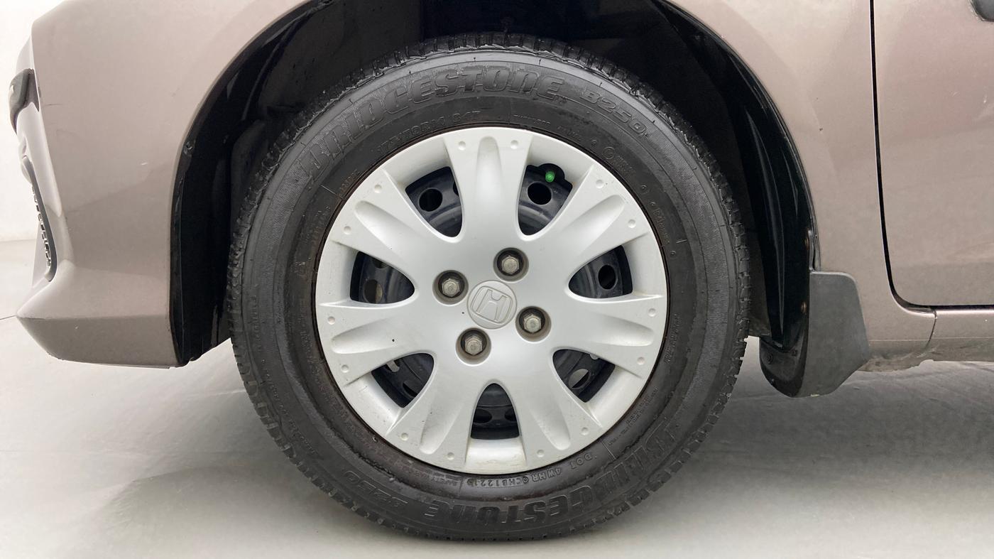 2017 Honda Brio S MT, Petrol, Manual, 32,948 km, Left Front Wheel