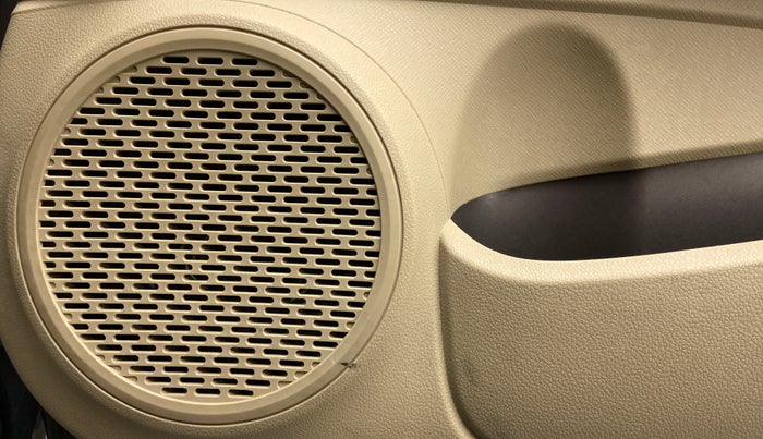 2017 Honda Brio S MT, Petrol, Manual, 32,948 km, Speaker