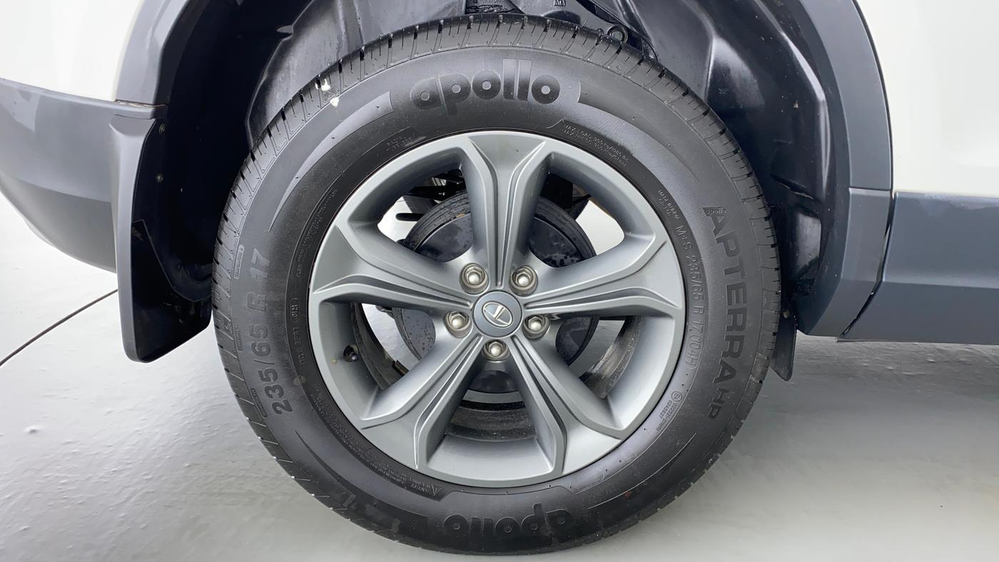 2021 Tata Harrier XZA  DUAL TONE, Diesel, Automatic, 18,177 km, Right Rear Wheel