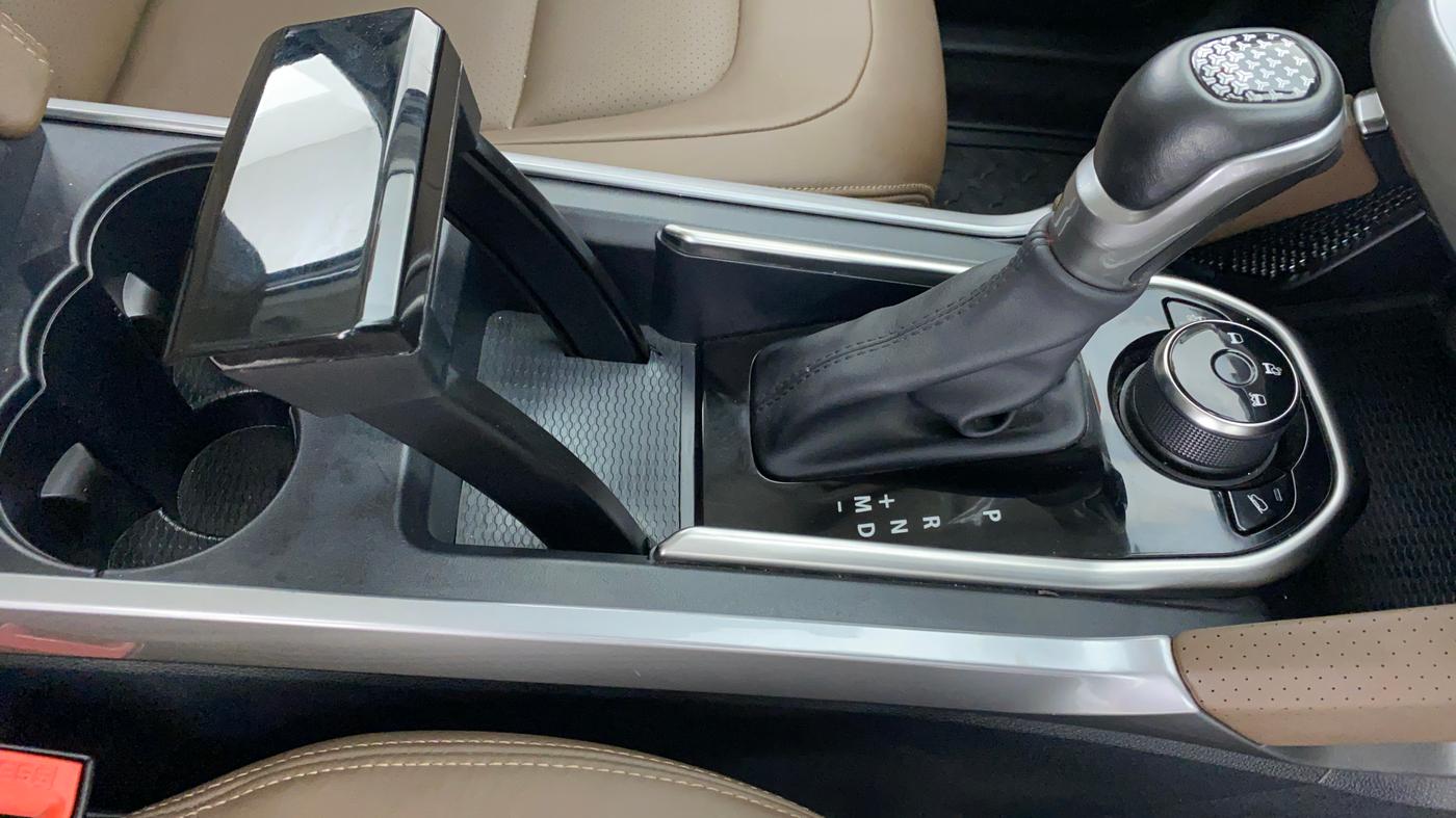 2021 Tata Harrier XZA  DUAL TONE, Diesel, Automatic, 18,177 km, Gear Lever